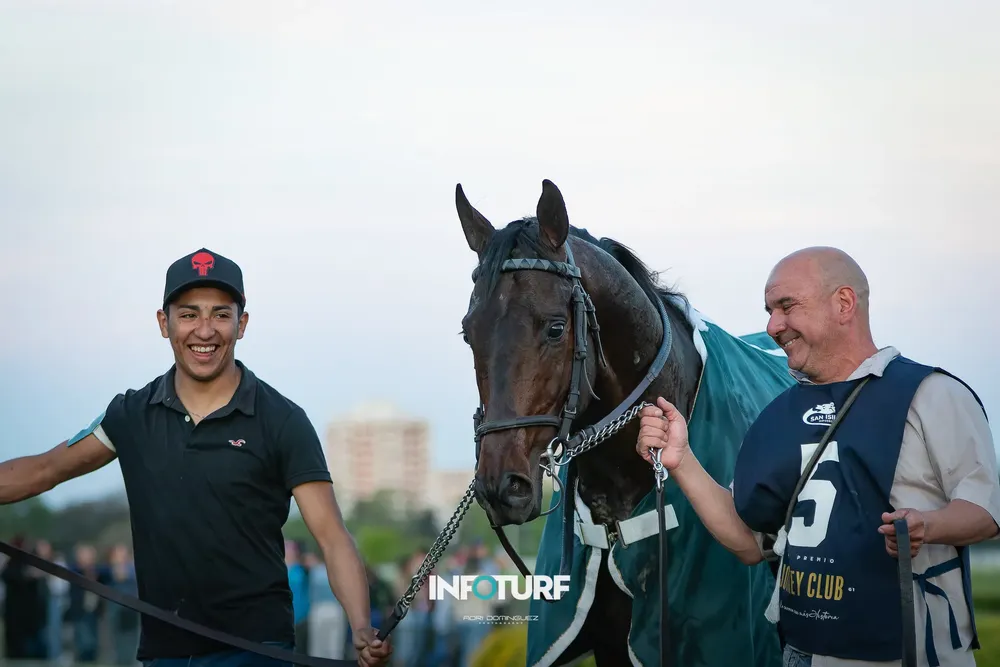 ACENTO FINAL - G.P. JOCKEY CLUB (4)